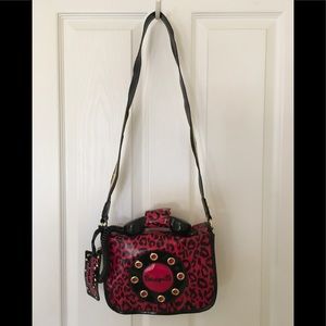 Betseyville by Betsey Johnson phone ☎️ bag